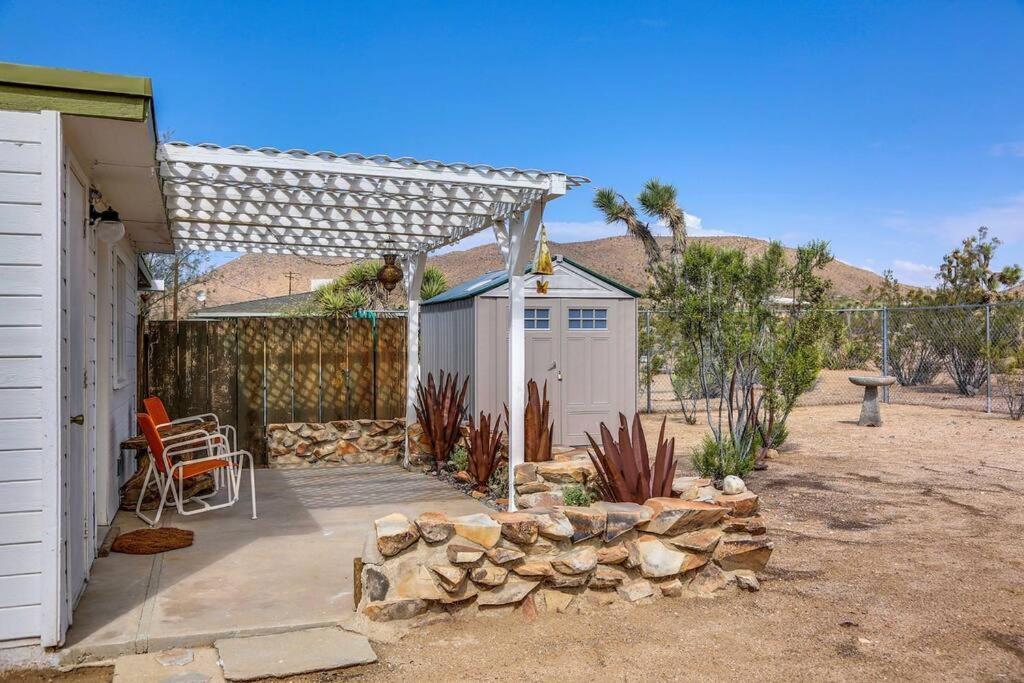 Jt Cottage Yucca Valley Eksteriør bilde