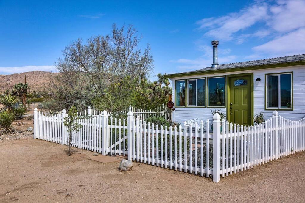 Jt Cottage Yucca Valley Eksteriør bilde